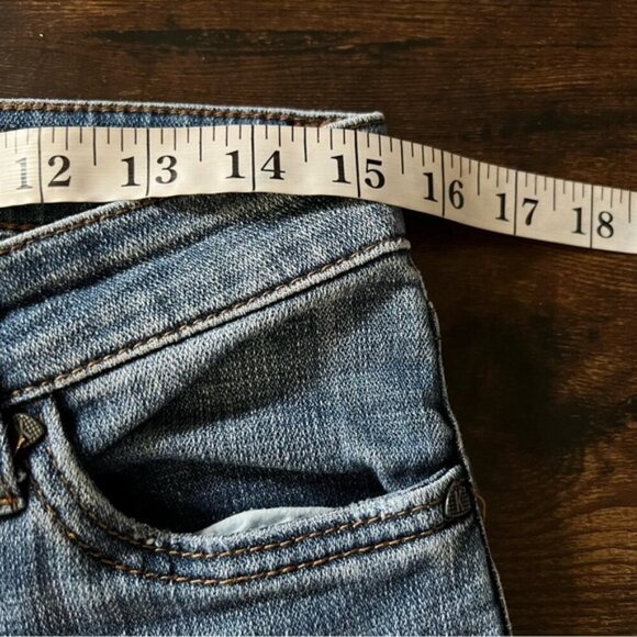 Kut From The Kloth Mid Rise Medium Wash Slim Boyfriend Jeans Size 6 Distressed - Picture 10 of 12